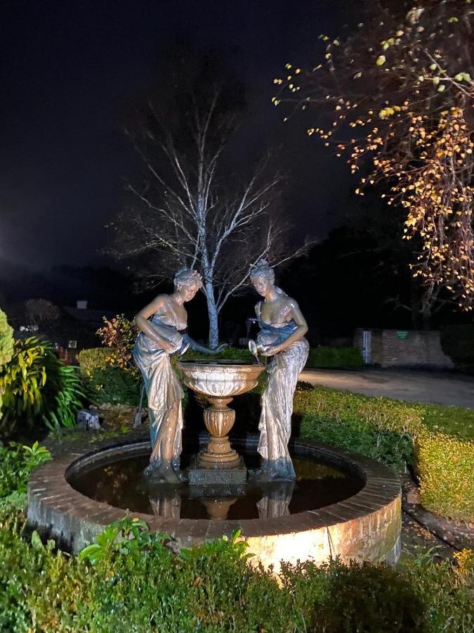 Grand Country Lodge Motel Mittagong Luaran gambar